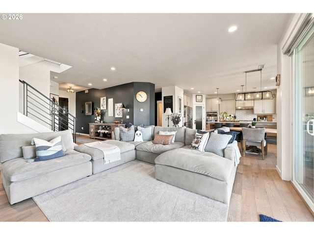 4802 S 12TH Cir, Ridgefield, WA 98642