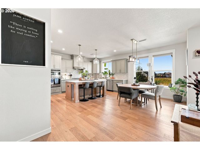 4802 S 12TH Cir, Ridgefield, WA 98642