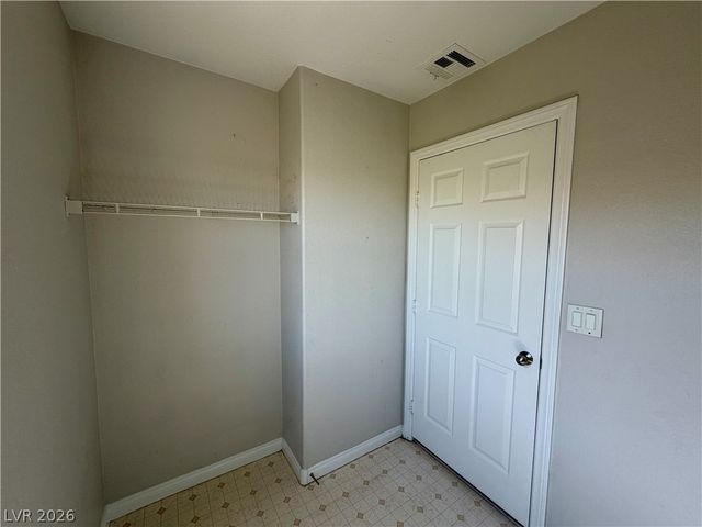 1232 Little Boy Blue Avenue, Las Vegas, NV 89183