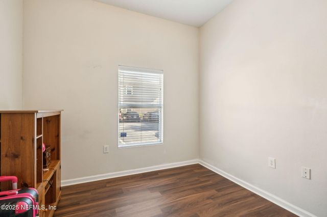 5050 PLAYPEN Drive, 4-7, Jacksonville, FL 32210