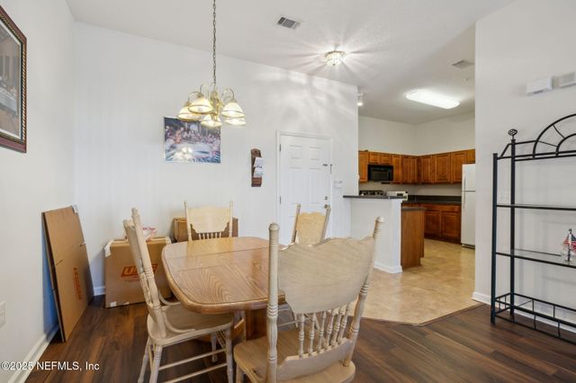 5050 PLAYPEN Drive, 4-7, Jacksonville, FL 32210