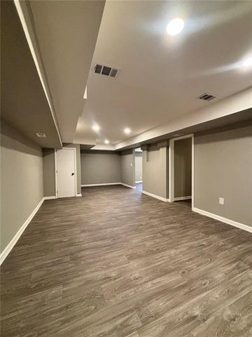 423 Orchards Walk, Stone Mountain, GA 30087