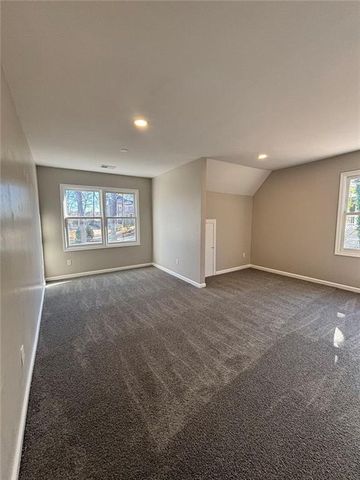 423 Orchards Walk, Stone Mountain, GA 30087