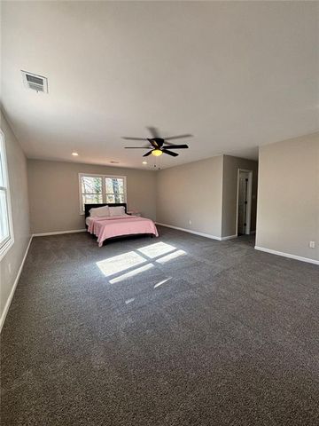 423 Orchards Walk, Stone Mountain, GA 30087