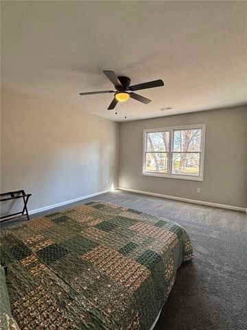 423 Orchards Walk, Stone Mountain, GA 30087