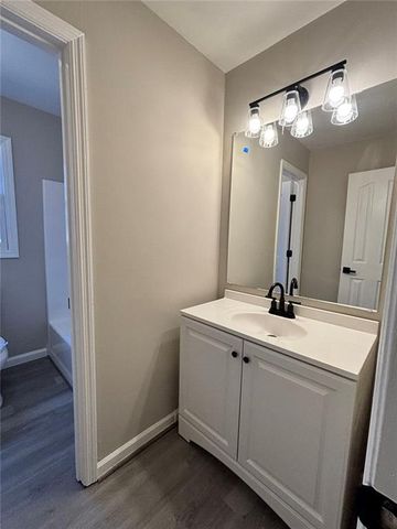 423 Orchards Walk, Stone Mountain, GA 30087