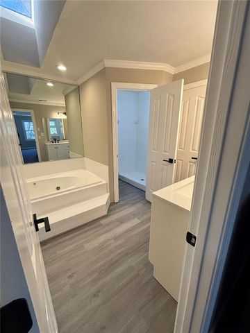 423 Orchards Walk, Stone Mountain, GA 30087