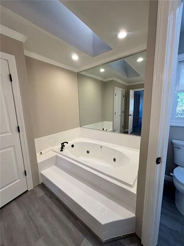 423 Orchards Walk, Stone Mountain, GA 30087