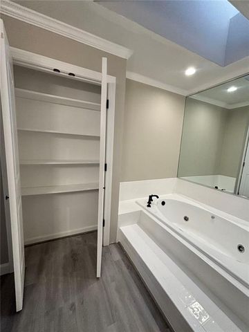 423 Orchards Walk, Stone Mountain, GA 30087