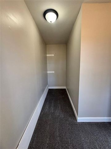 423 Orchards Walk, Stone Mountain, GA 30087