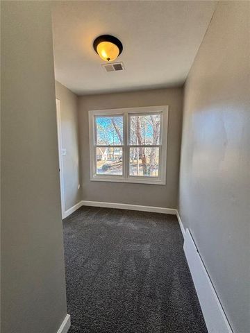 423 Orchards Walk, Stone Mountain, GA 30087