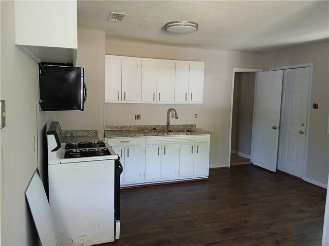 603 Thornton Place, Mobile, AL 36609