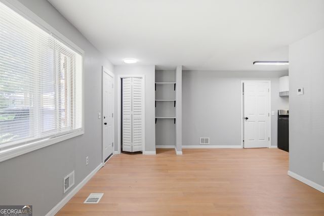 2043 Claude Street NW, Atlanta, GA 30318