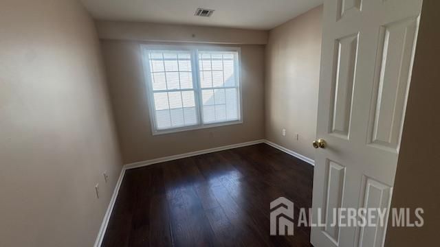 401 North Avenue, Dunellen, NJ 08812