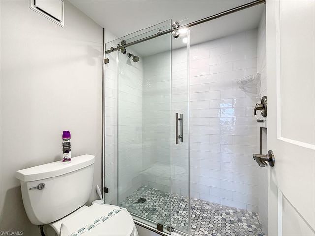 380 Seaview CT # 11709, Marco Island, FL 34145