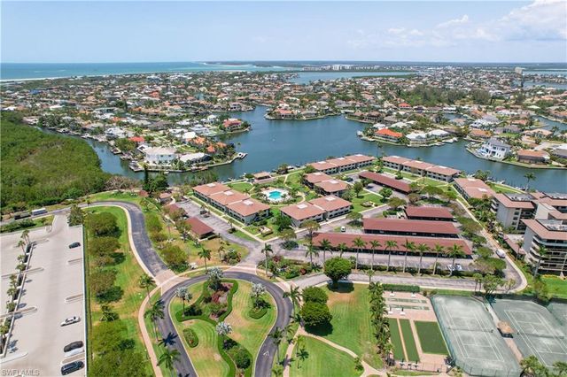 380 Seaview CT # 11709, Marco Island, FL 34145