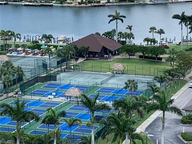 380 Seaview CT # 11709, Marco Island, FL 34145