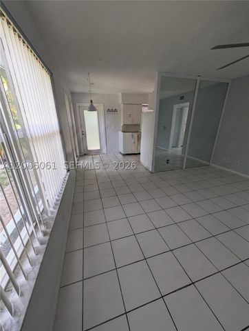 123-125 SW 19th Ave 1-3, Fort Lauderdale, FL 33312