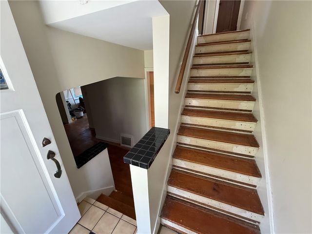 111 Robin St, N Versailles, PA 15137