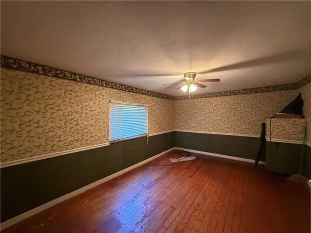 111 Robin St, N Versailles, PA 15137