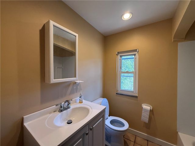 111 Robin St, N Versailles, PA 15137