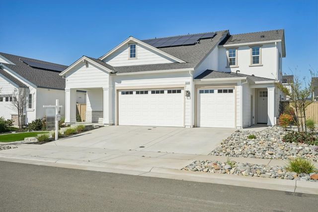 9048 Whitefish Way, Roseville, CA 95747