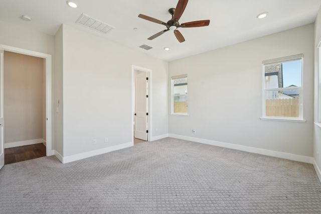 9048 Whitefish Way, Roseville, CA 95747