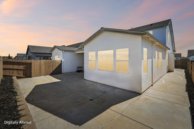 9048 Whitefish Way, Roseville, CA 95747