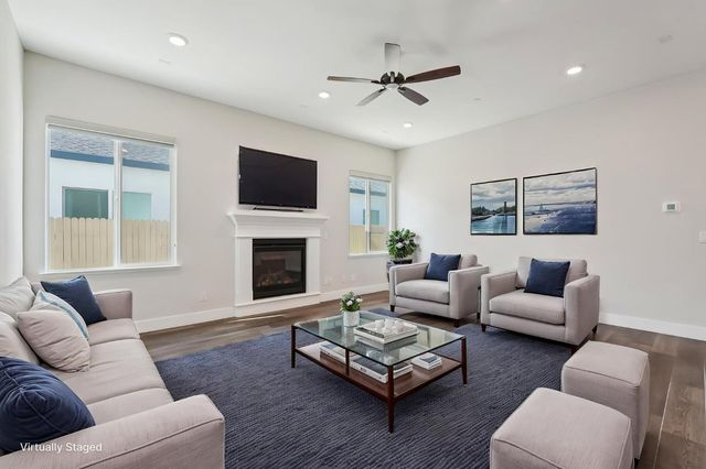 9048 Whitefish Way, Roseville, CA 95747