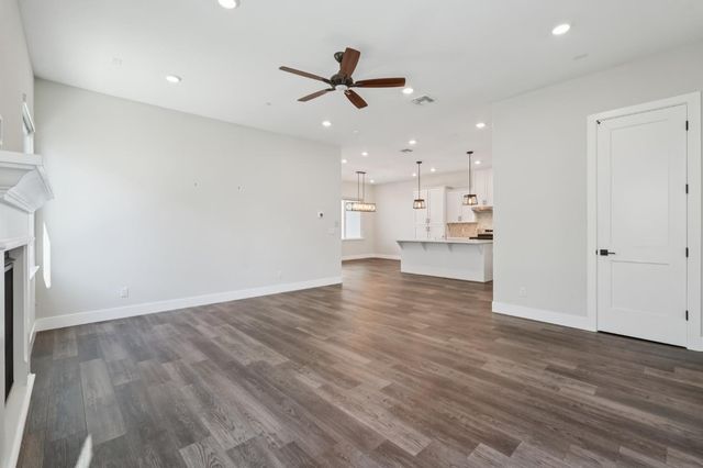 9048 Whitefish Way, Roseville, CA 95747