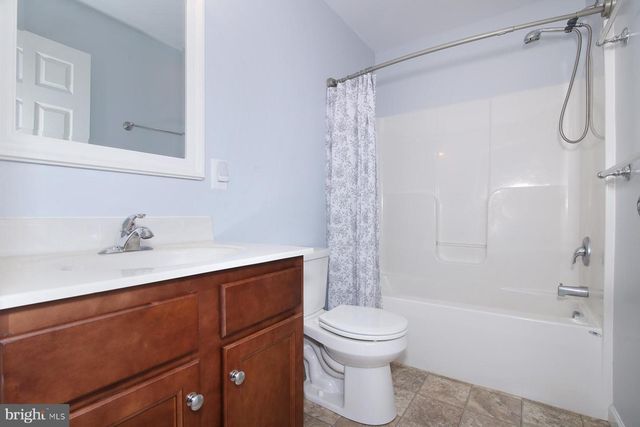 147 STATION CORNER DR, Annville, PA 17003