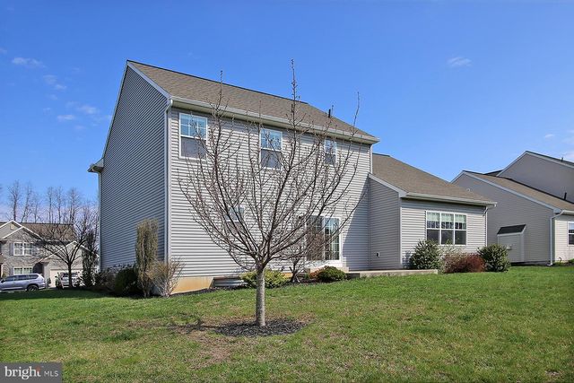 147 STATION CORNER DR, Annville, PA 17003