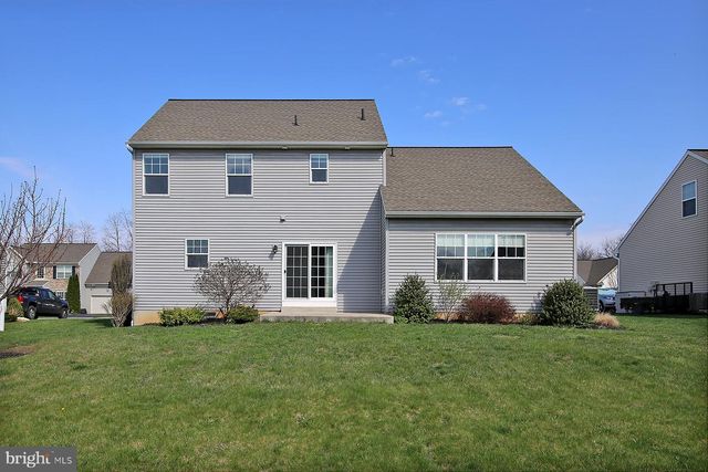 147 STATION CORNER DR, Annville, PA 17003