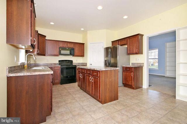 147 STATION CORNER DR, Annville, PA 17003