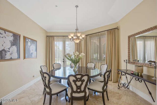 421 Whitegate Road, Newbury Park, CA 91320