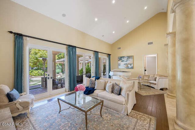 421 Whitegate Road, Newbury Park, CA 91320