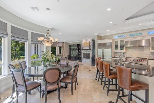 421 Whitegate Road, Newbury Park, CA 91320