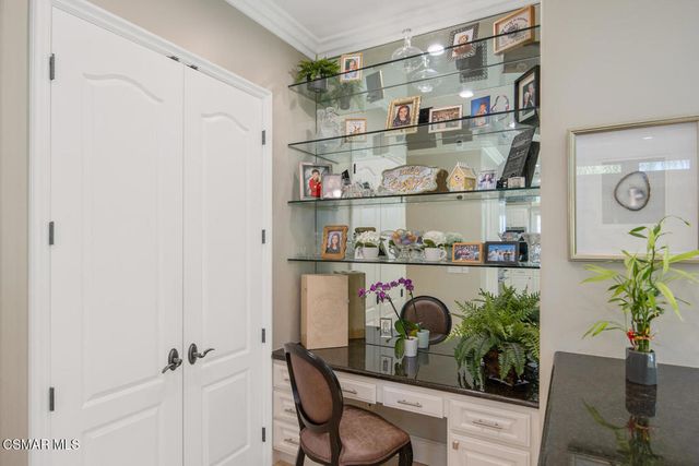 421 Whitegate Road, Newbury Park, CA 91320