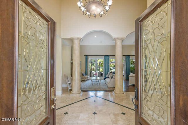 421 Whitegate Road, Newbury Park, CA 91320
