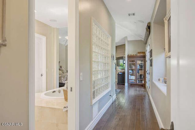 421 Whitegate Road, Newbury Park, CA 91320
