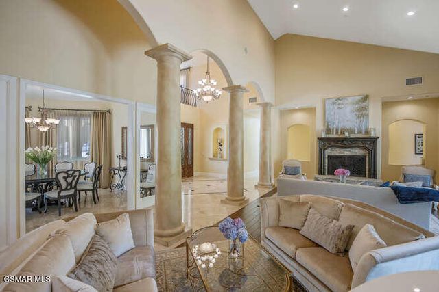 421 Whitegate Road, Newbury Park, CA 91320