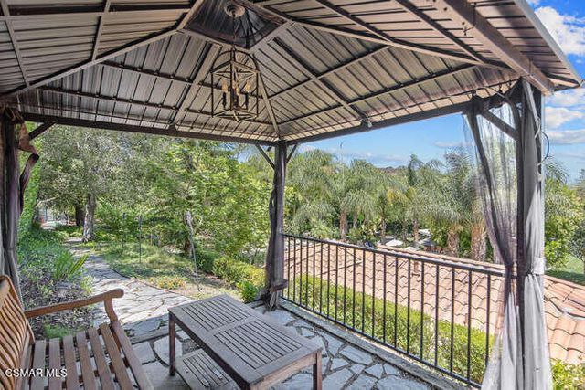 421 Whitegate Road, Newbury Park, CA 91320