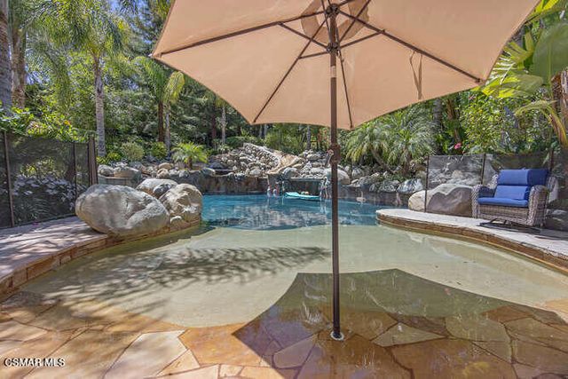 421 Whitegate Road, Newbury Park, CA 91320