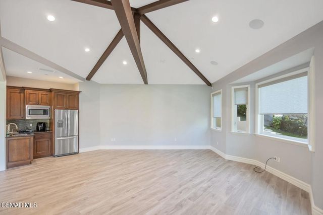 421 Whitegate Road, Newbury Park, CA 91320