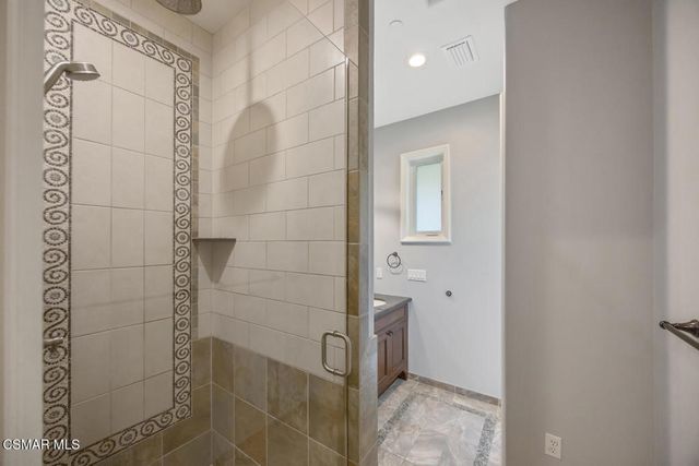 421 Whitegate Road, Newbury Park, CA 91320