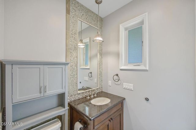 421 Whitegate Road, Newbury Park, CA 91320