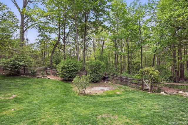 304 Church Road, Putnam Valley, NY 10579