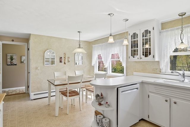 7 Joseph Ave, Westfield, MA 01085
