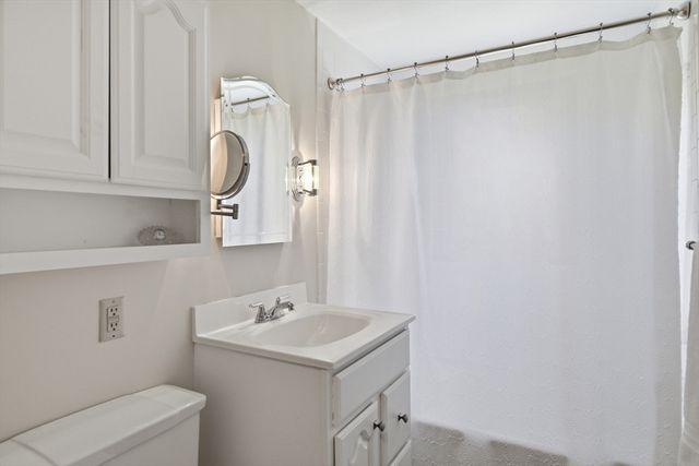 7 Joseph Ave, Westfield, MA 01085