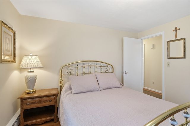 7 Joseph Ave, Westfield, MA 01085
